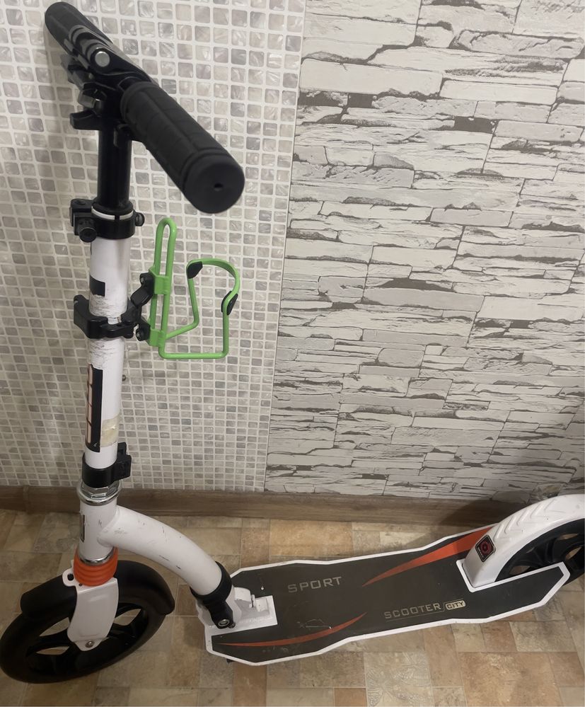 Самокат для прогулянок Scooter Sity