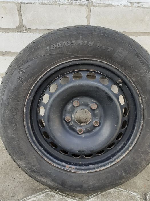 Хороша автошина на запаску