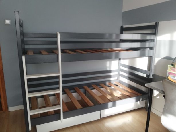 Łóżko piętrowe z 2 szufladami szare