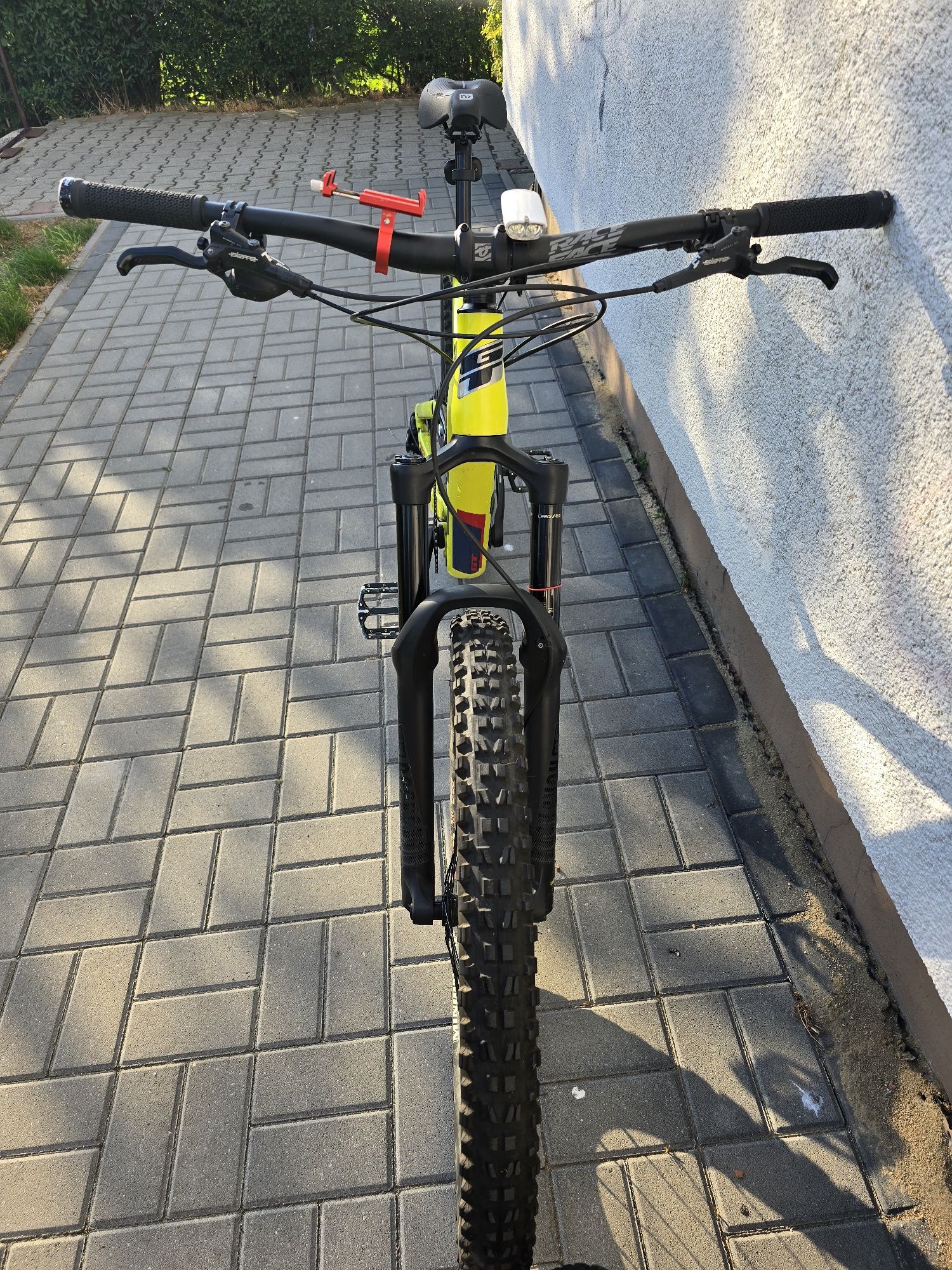 GT Force Elite L