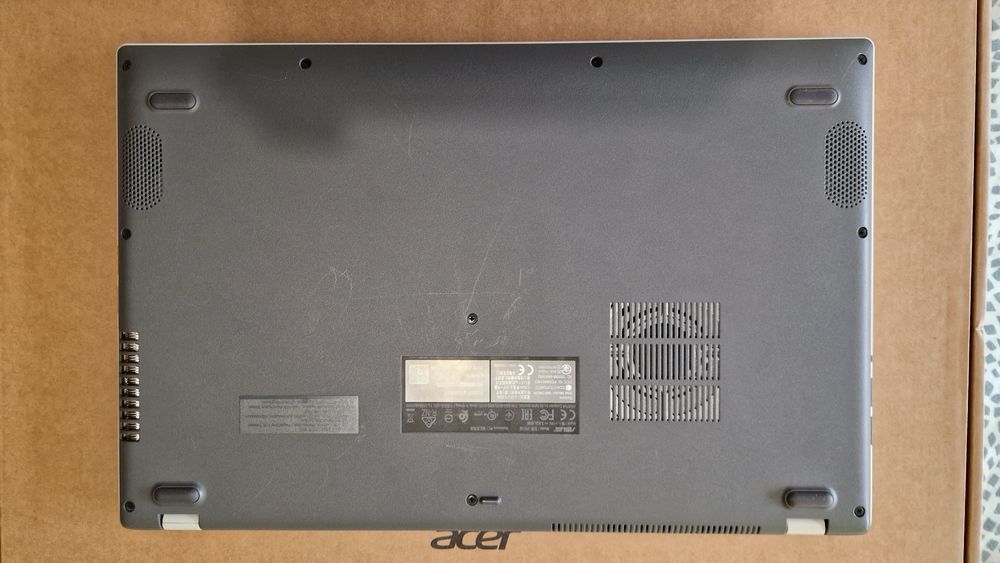 Asus VivoBook X515 i5-11th gen  8gb RAM 512gb ROM