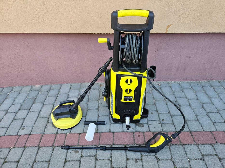 Myjka Ciśnieniowa  MASTERCUT APW –VAS 150 P 225Bar  + dodatki