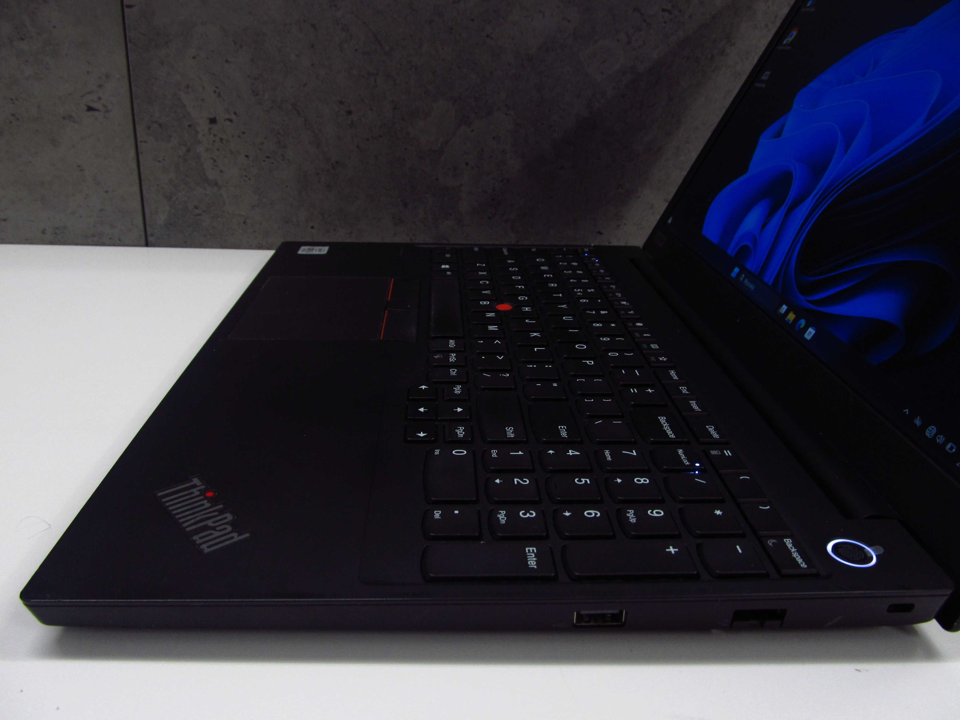 Lenovo ThinkPad E15 i5 10gen 8GB ram dysk 256SSD laptop Full HD Win11