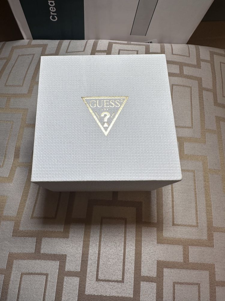 Zegarek GUESS GW0513L4