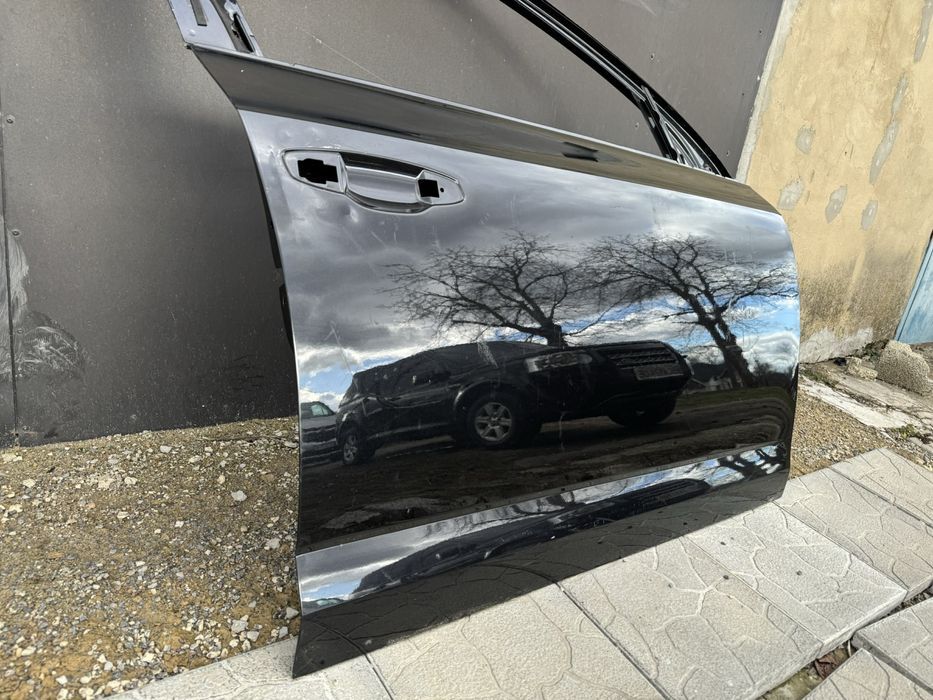Дверь Передняя правая шкода октавия А7 skoda octavia A7 разборка дверк