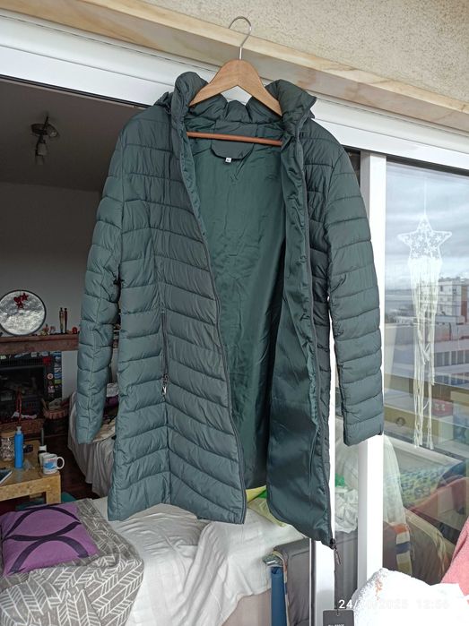 Vendo parka verde escuro novinha