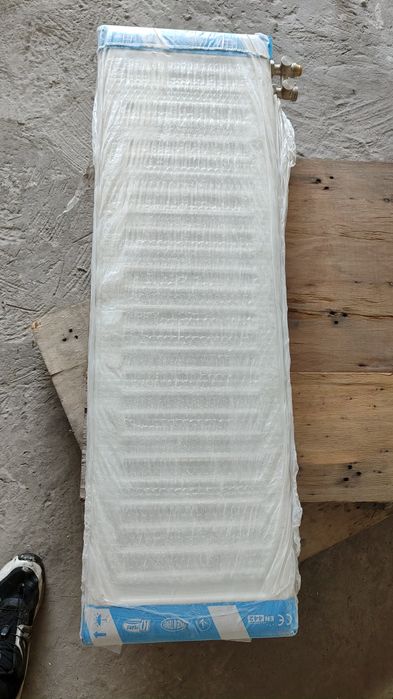 Сталевий радіатор Romstal 22x300x1000 нижнє