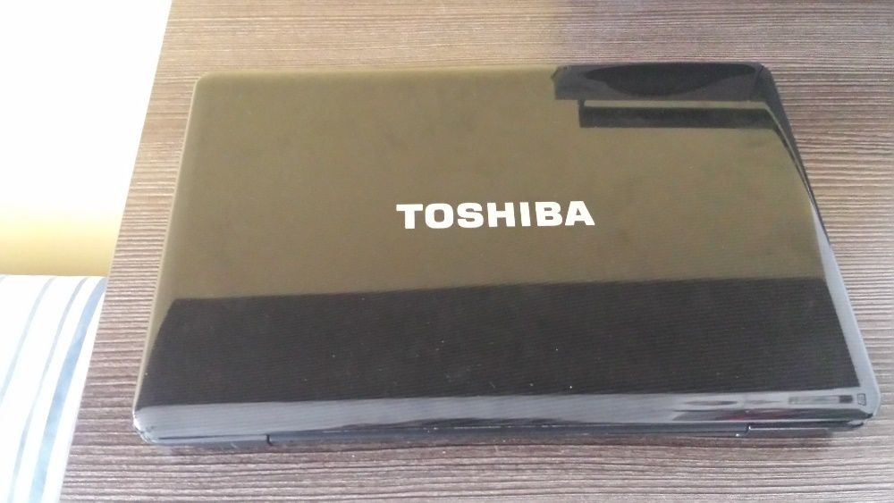 Toshiba satellite L505