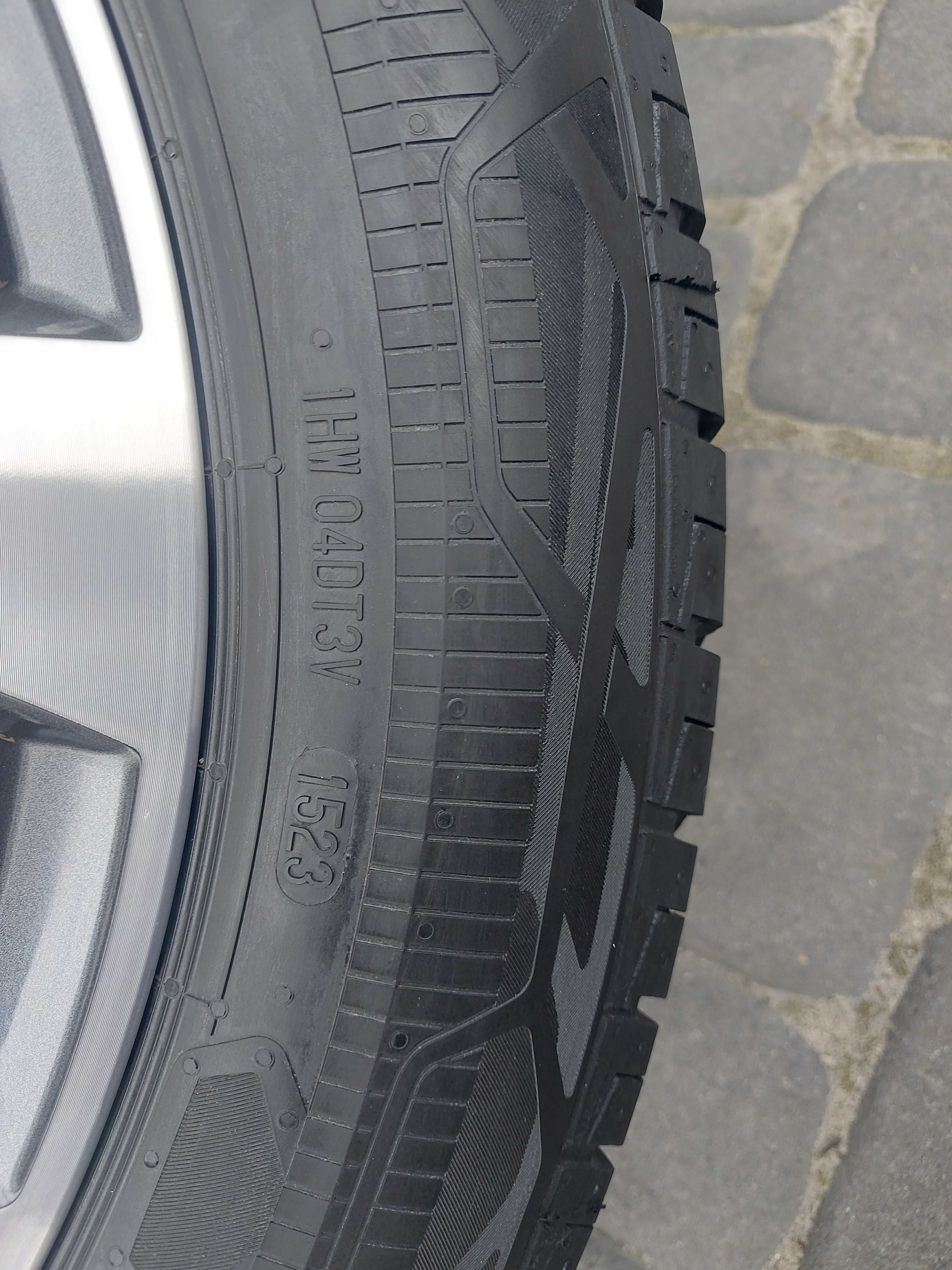 NOWE Letnie Koła Nissan Primastar 5x114,3 17'' 7J ET43 215/60R17C 23r.