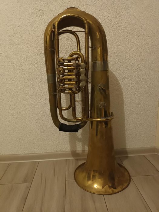 Sakshorn (Tuba )