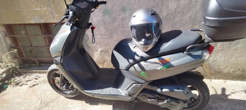 Scooter 50cc em bom estado