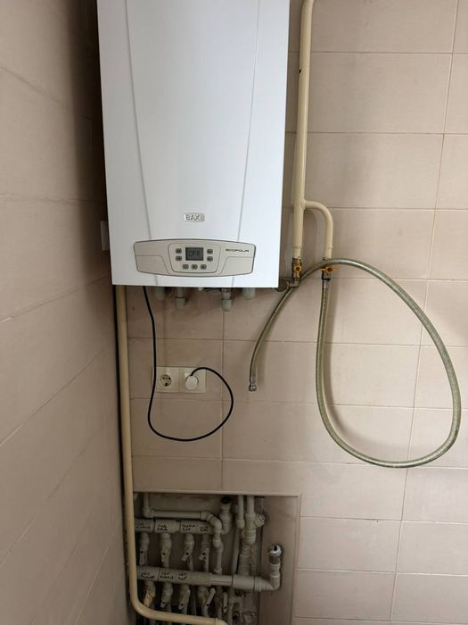 Продається 3х кімнатна квартира 61м² р-н 14 школи. Автономне опалення