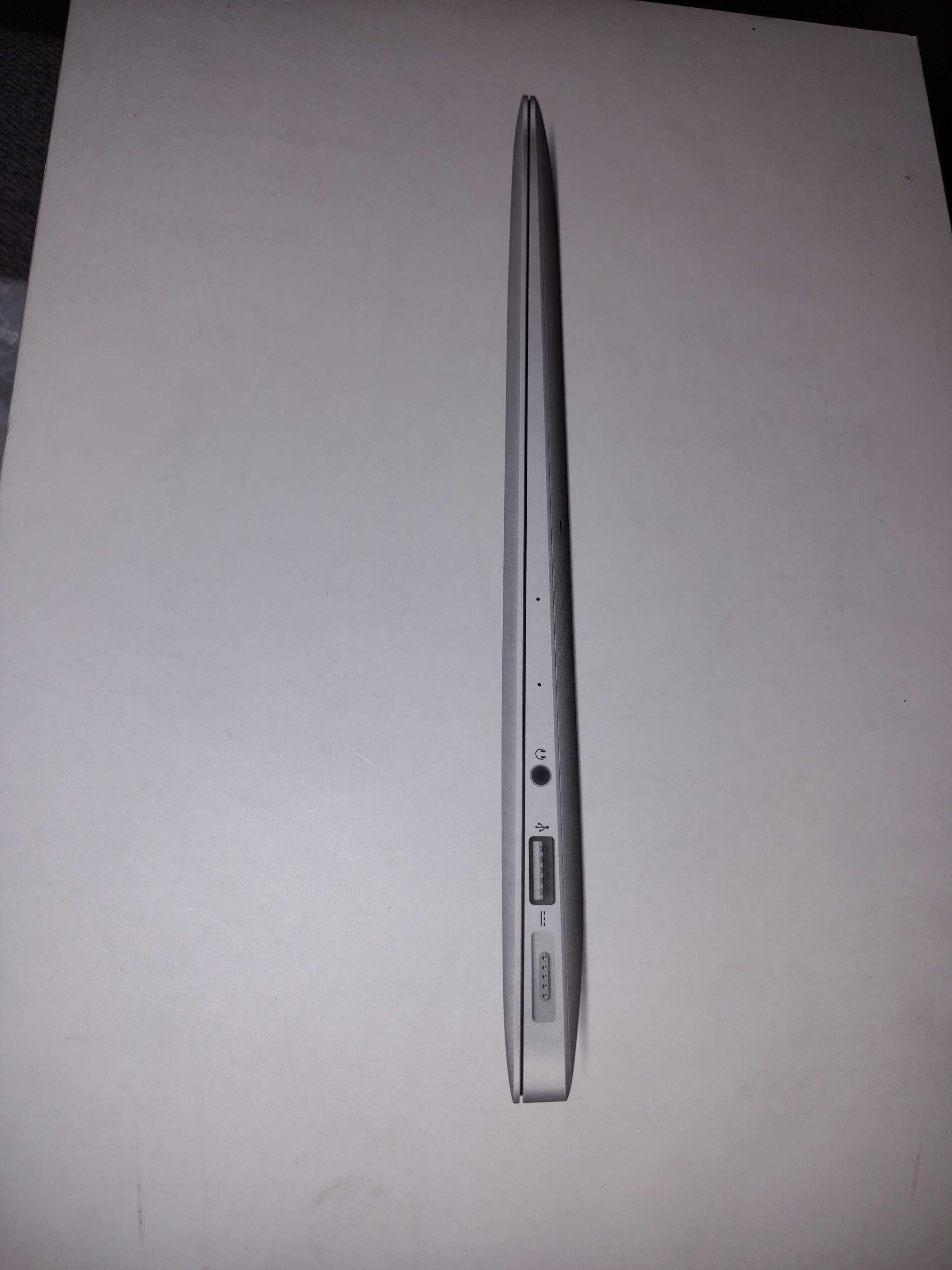 Laptop MacBook Air 13 - inch