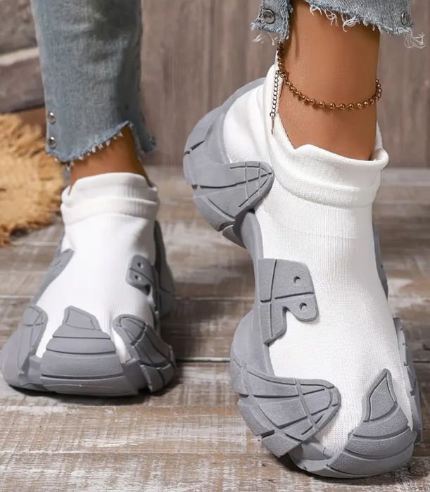 Кроссовки носки резиновая подошва