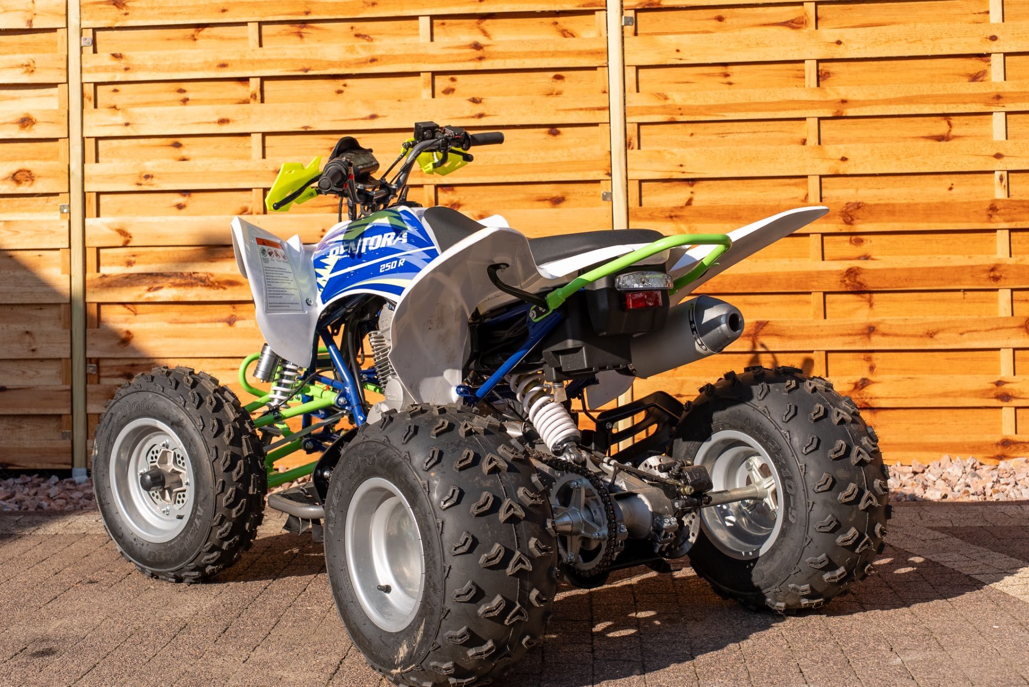 Sztorm Pentora 250 cc Quad dla dziecka / GRATIS / Nowy / Gwarancja