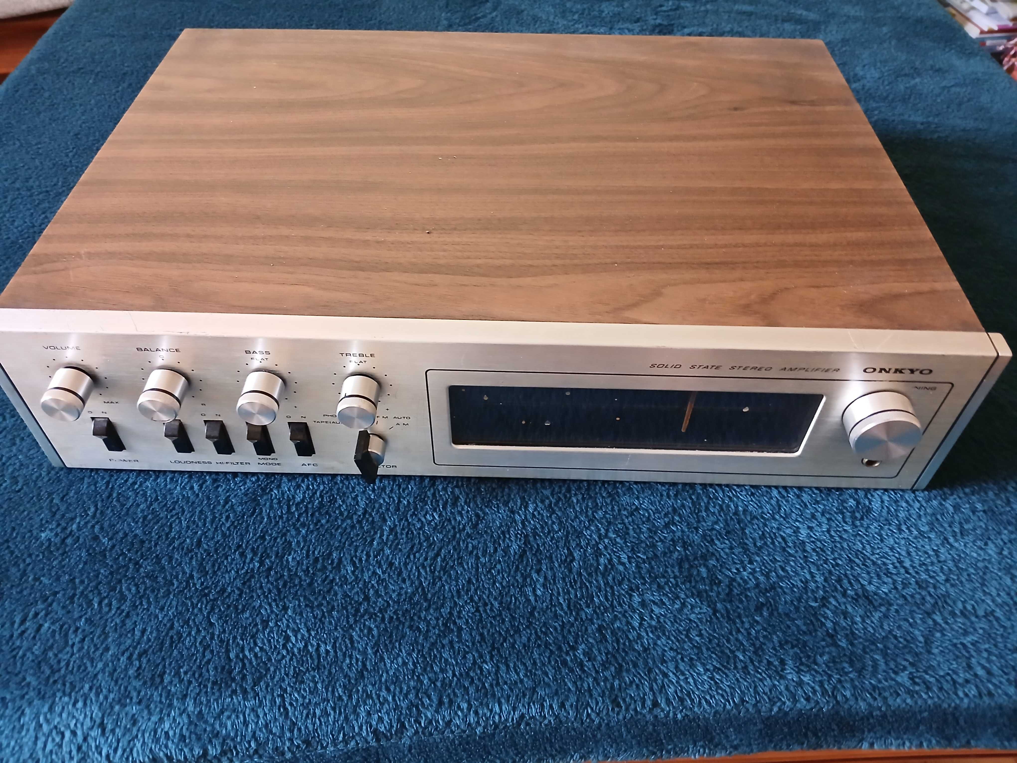 Gira disco Onkyo