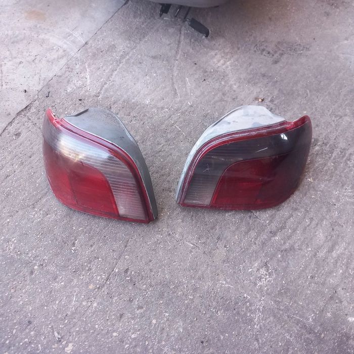 Farois traseiros toypta yaris