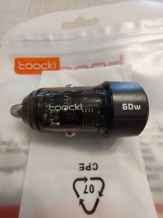 Ładowarka samochodowa 2x30W