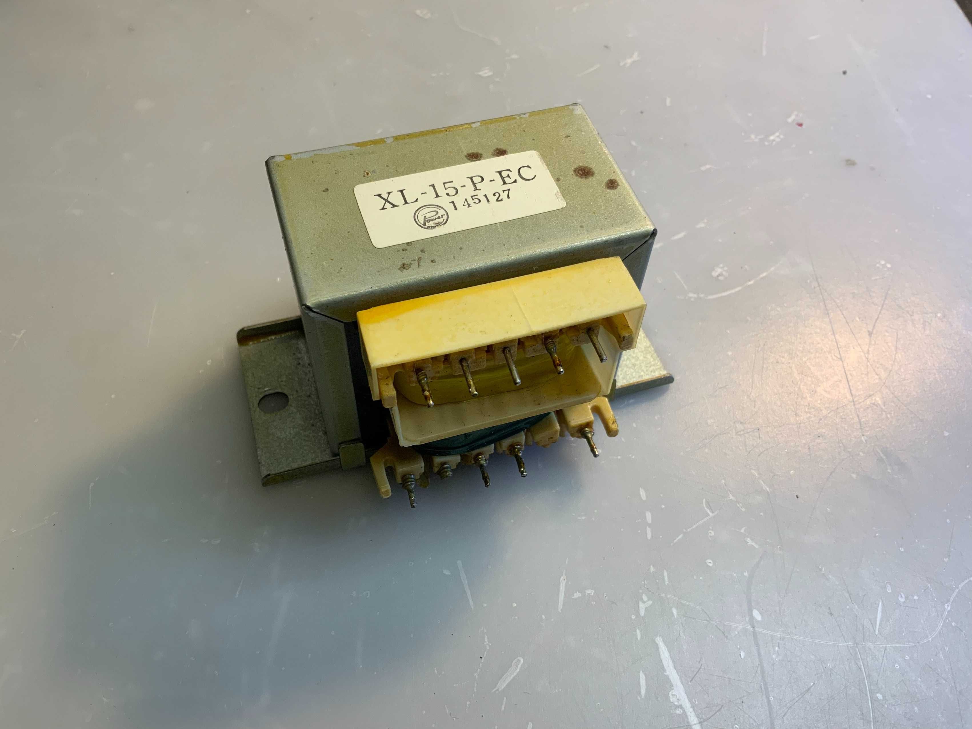 Трансформатор понижающий японский XL-15-P-EC (30V + 8.5V, 2A)
