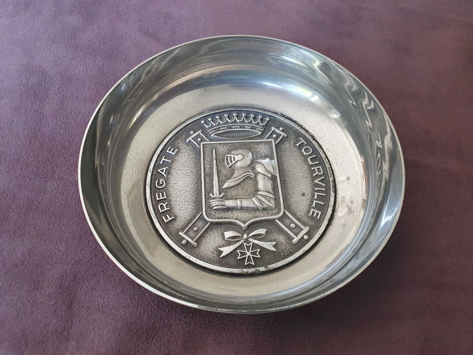 Cinzeiro/Taça da Fragata de Guerra Francesa Tourville, EIA/Lyon - 1967