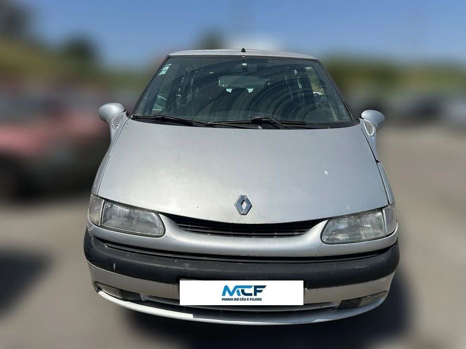 Renault Grand Espace III 2.2 TD 7 Lug de 1998 para peças