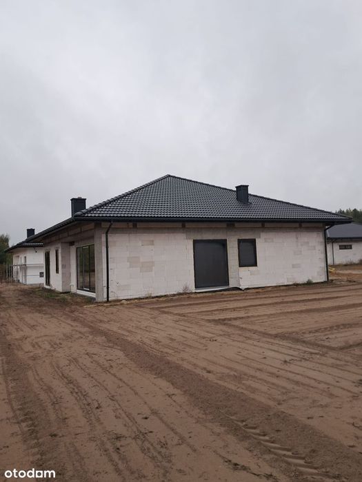 Kameralne osiedle domów jednorodzinnych – Serock, ul. Teraźniejsza