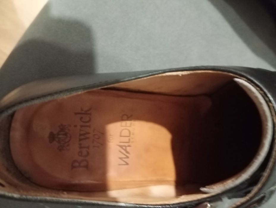 Продам чоловічі туфлі Berwick