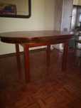 PROMOÇÃO Mesa de refeição em madeira e extensível
