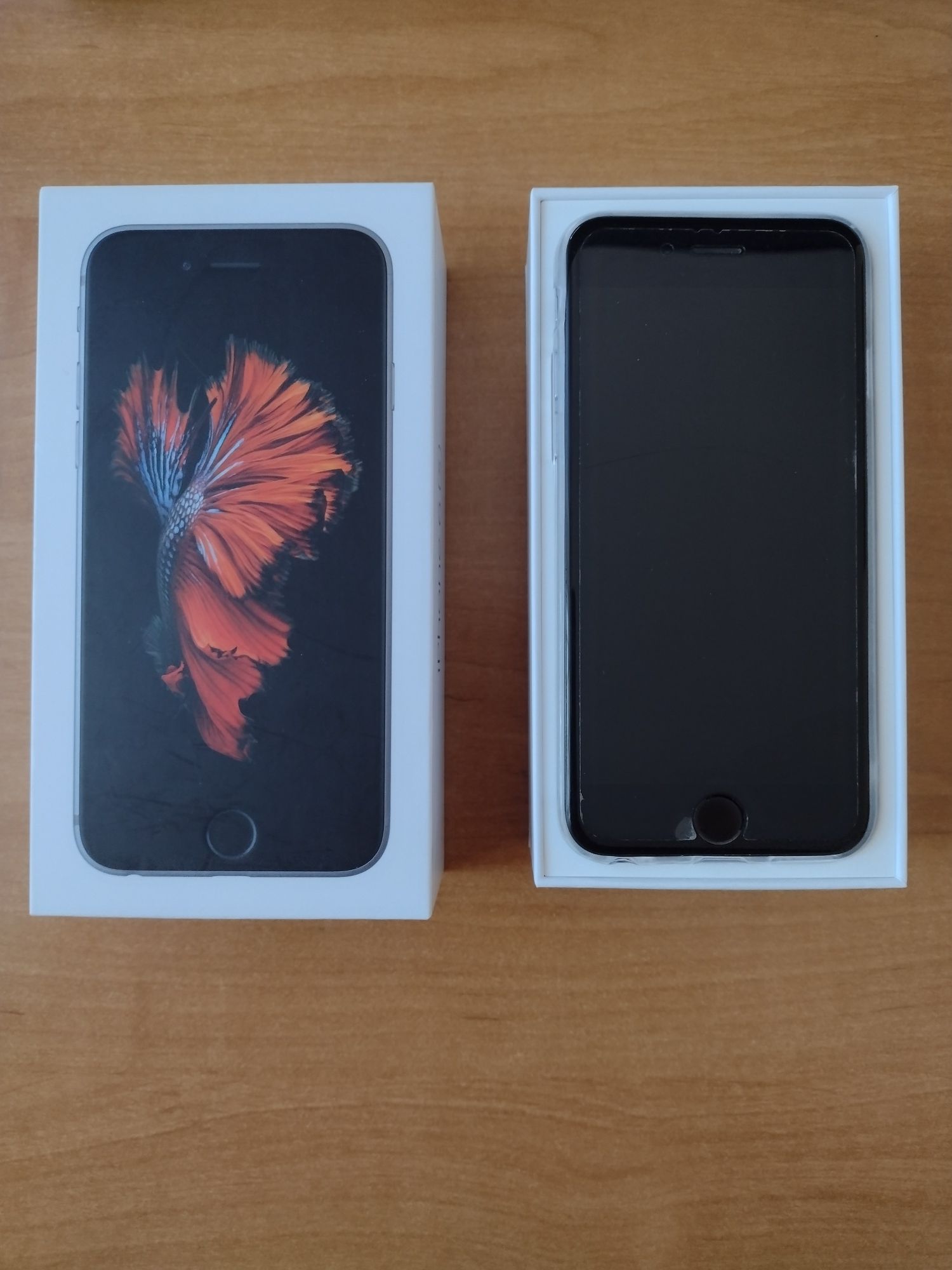 iPhone 6s 32GB nowa bateria + etui ładujące