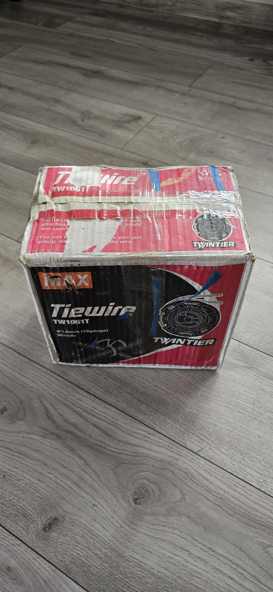 Drut wiązałkowy cały karton.