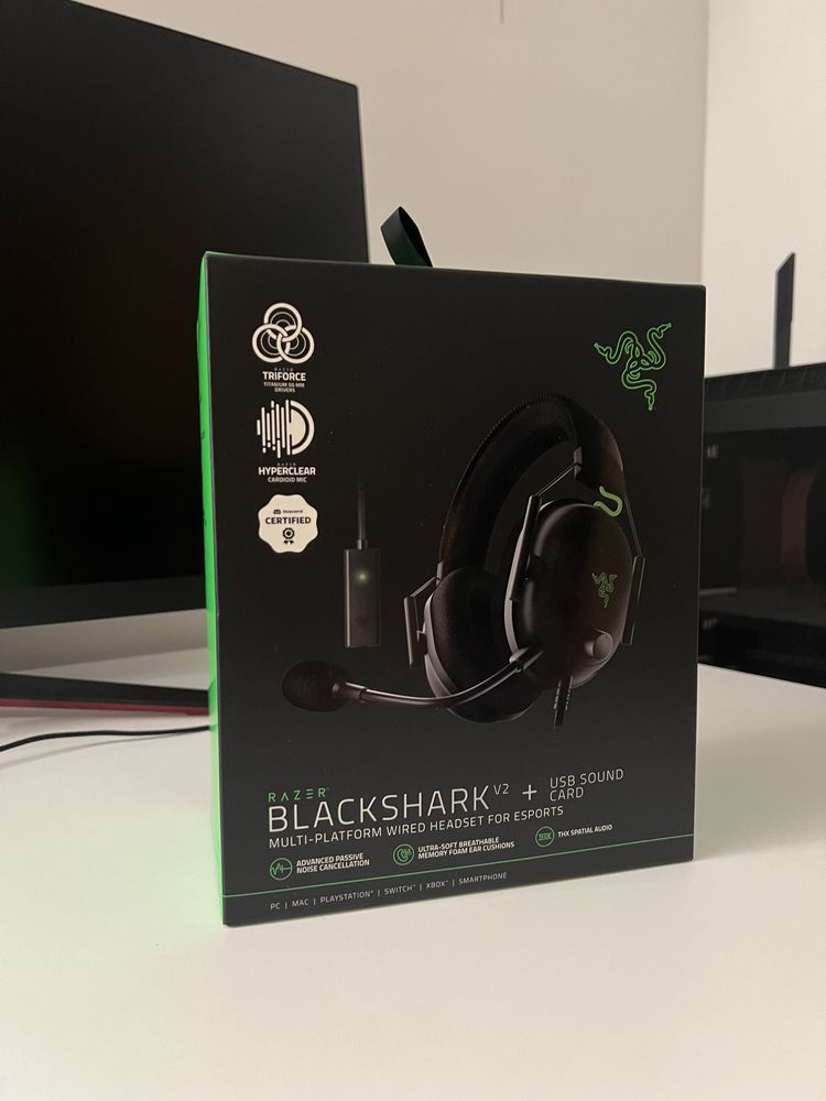 Гарнітура Razer Blackshark V2