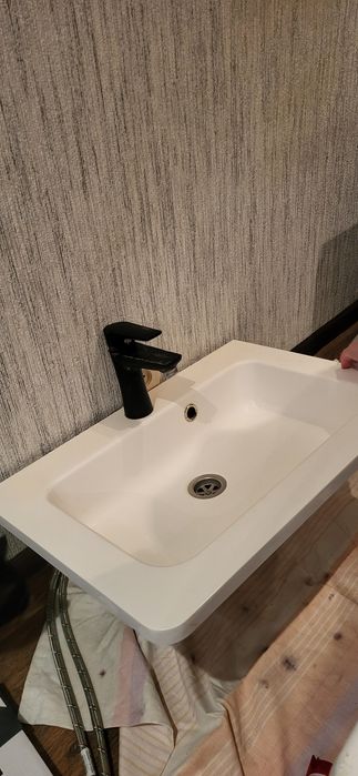 Умывальник со смесистелем