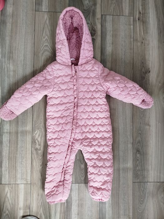 Śliczny ciieplutki kombinezon rozmiar 98 w bardzo dobrym stanie