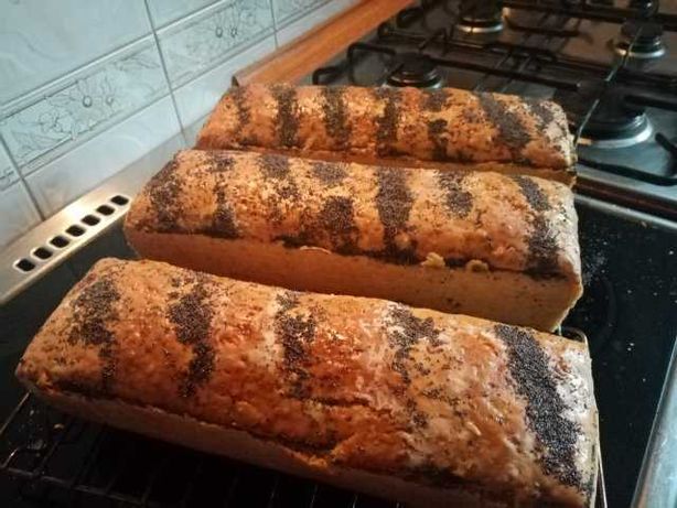 Swojski, własnoręcznie robiony chleb
