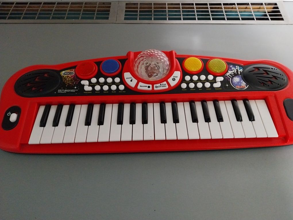 Disco keyboard...