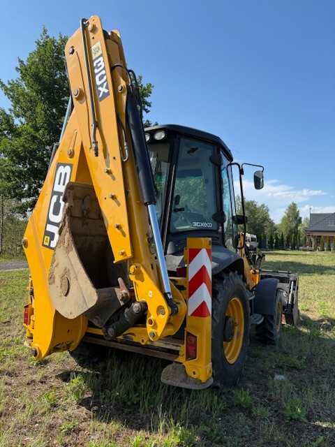 koparko ładowarka JCB