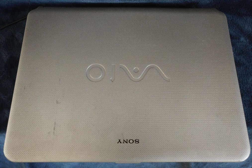 Laptop Sony Vaio VGN-NS31S