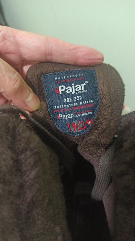 Зимове жіноче взуття Pajar