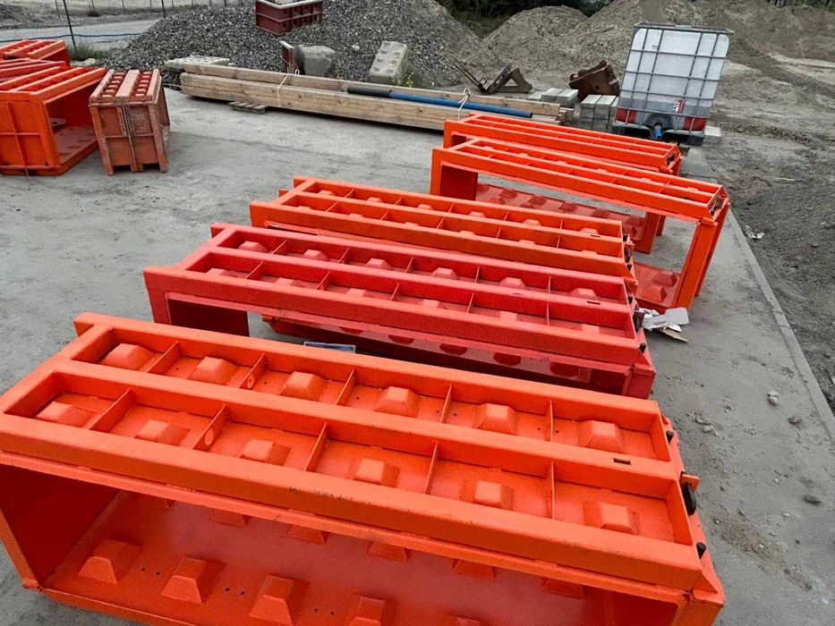 Formy do bloków lego 180x60x60 Używane 12 sztuk