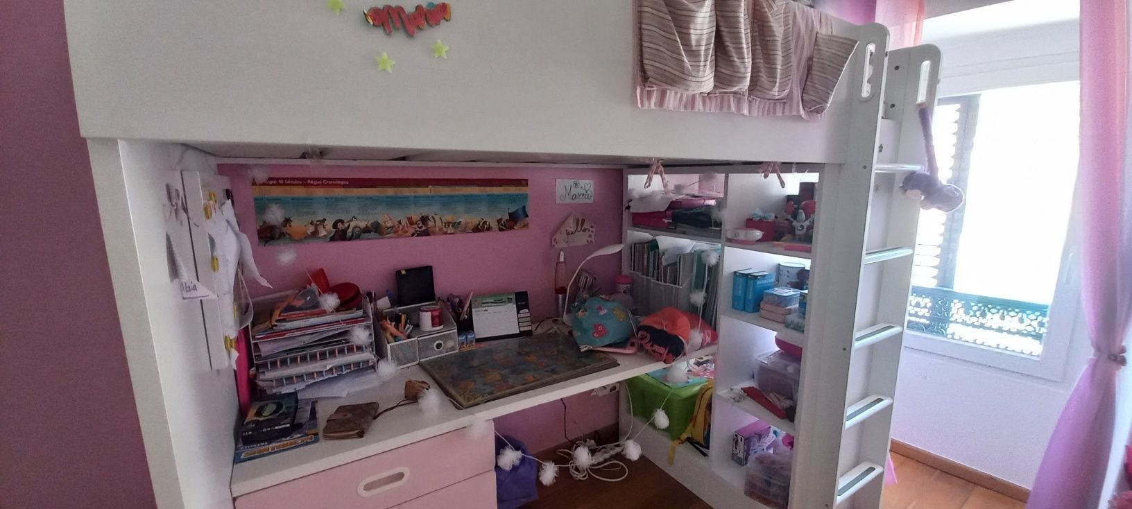 Cama Alta com Secretaria Smastad Rosa
