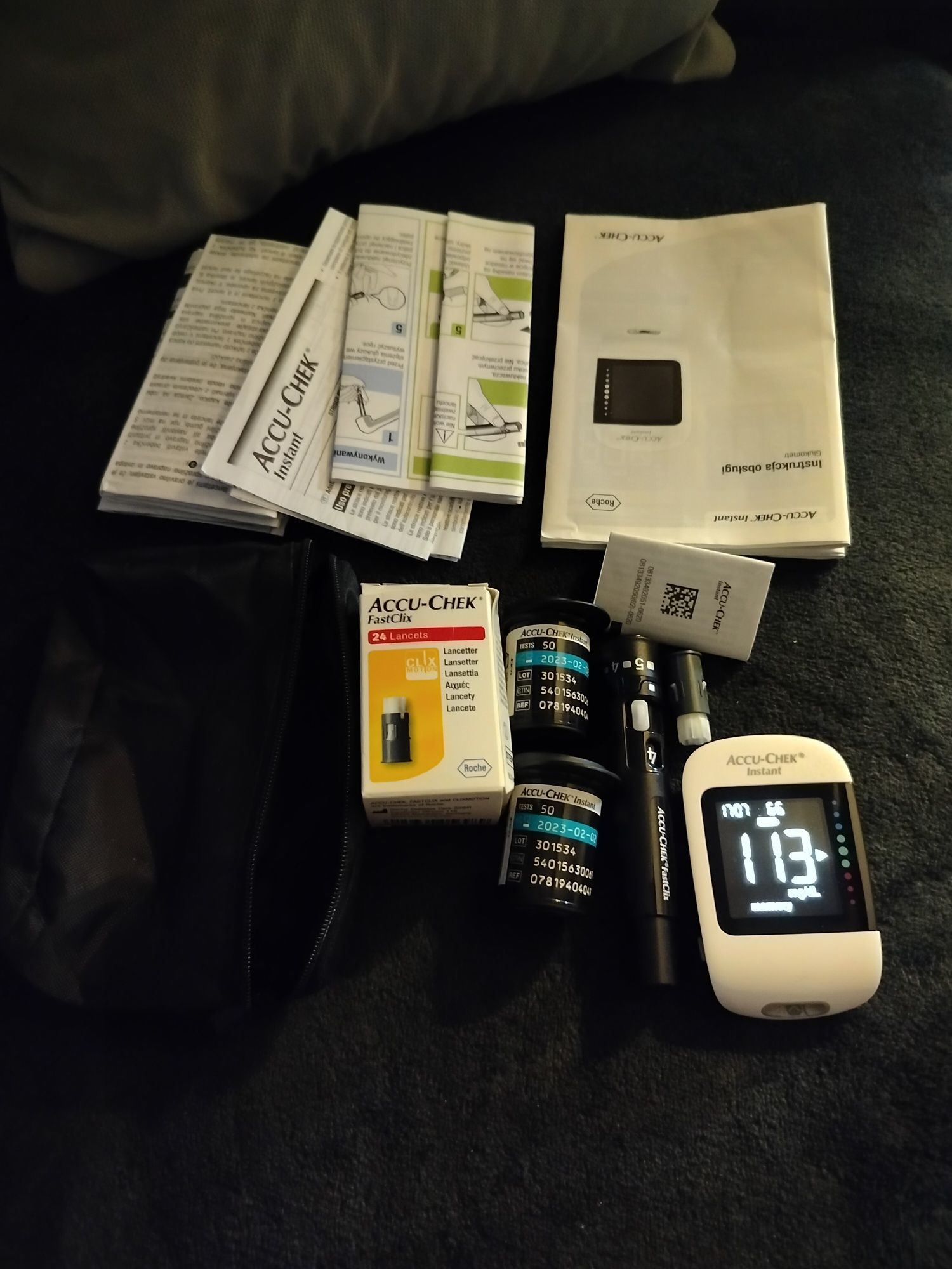 Glukometr accu-chek instant