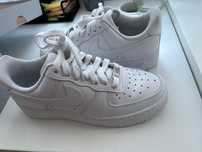 Tenis NiKe novos