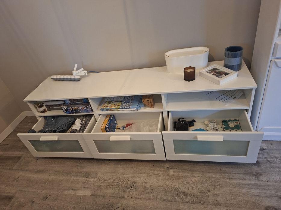 Aparador de televisão ikea