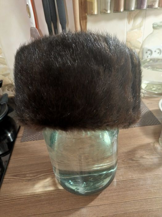 Отличная норковая шапка-ушанка - р.56-58