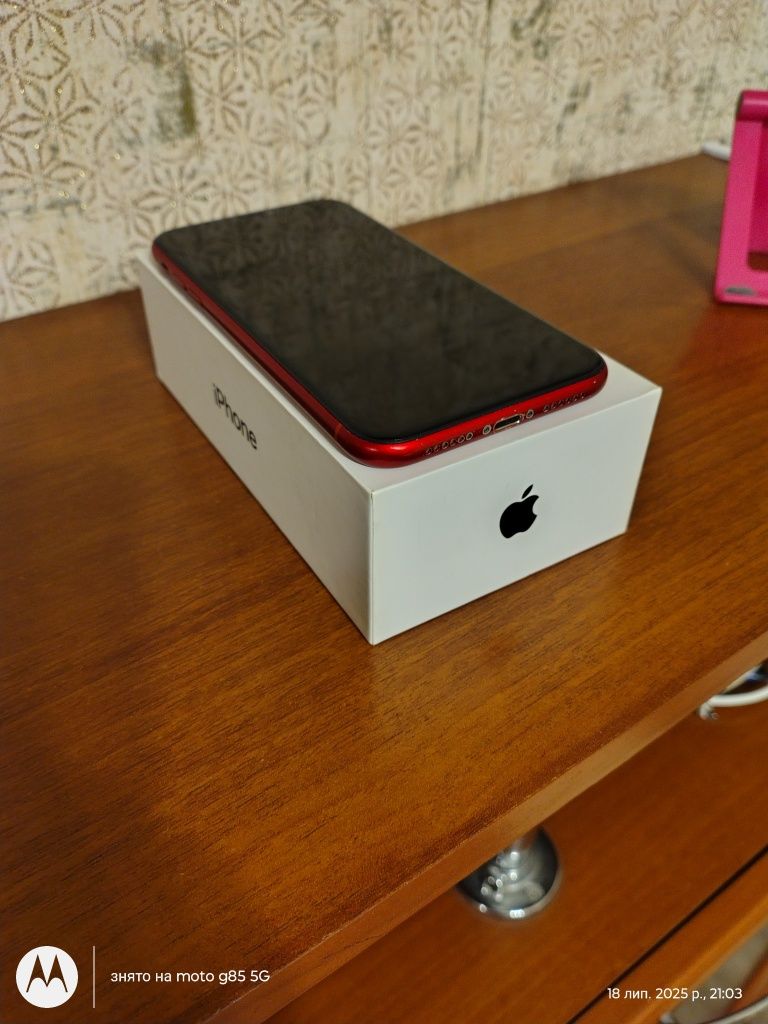 iPhone xr 64гб телефон