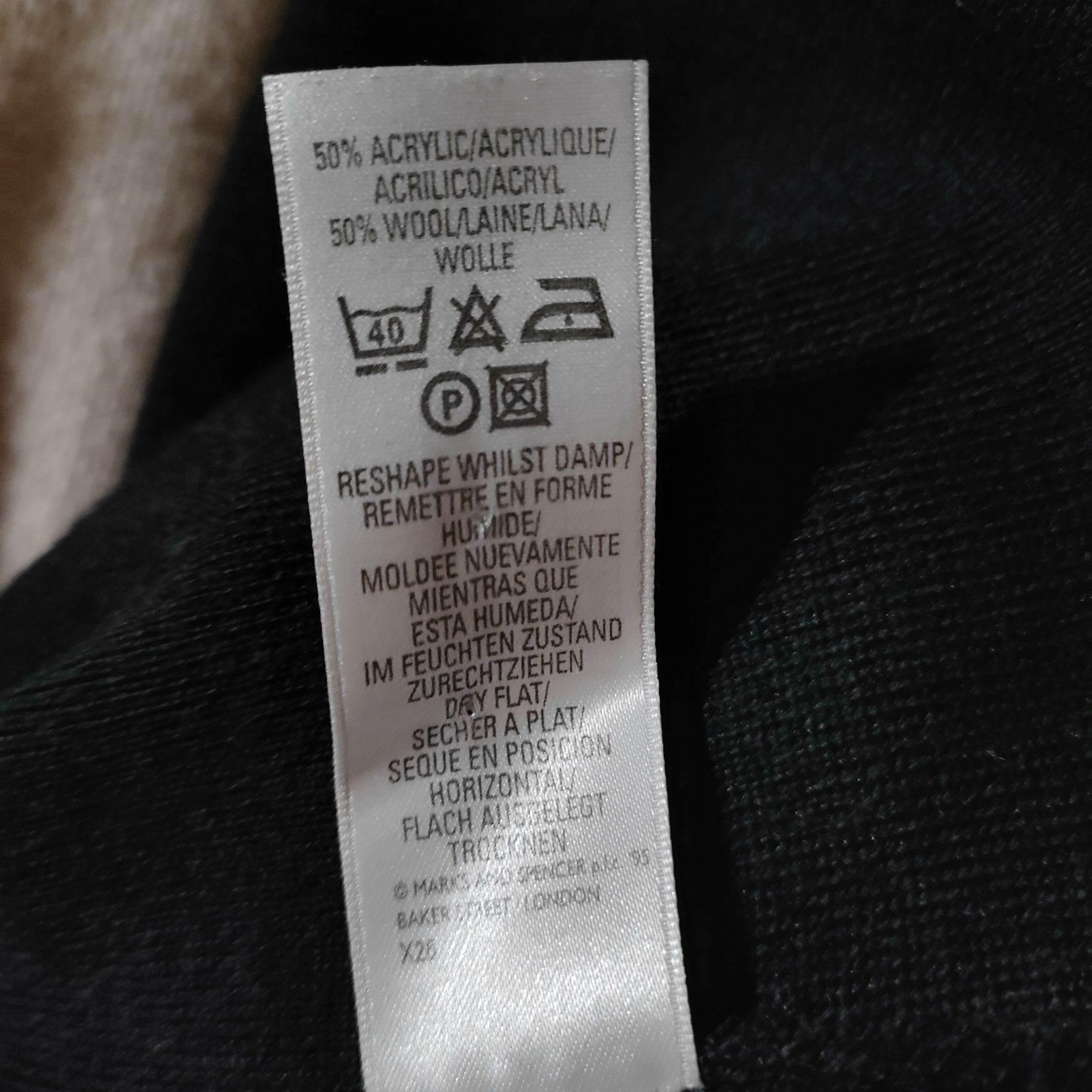 Marks&Spencer świetny sweter L/XL z szalem 50% wełna
