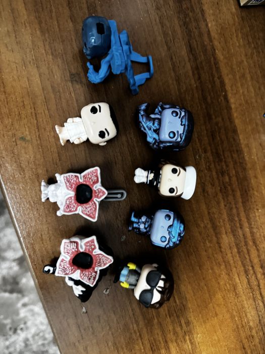 Іграшки кіндер joy strange things