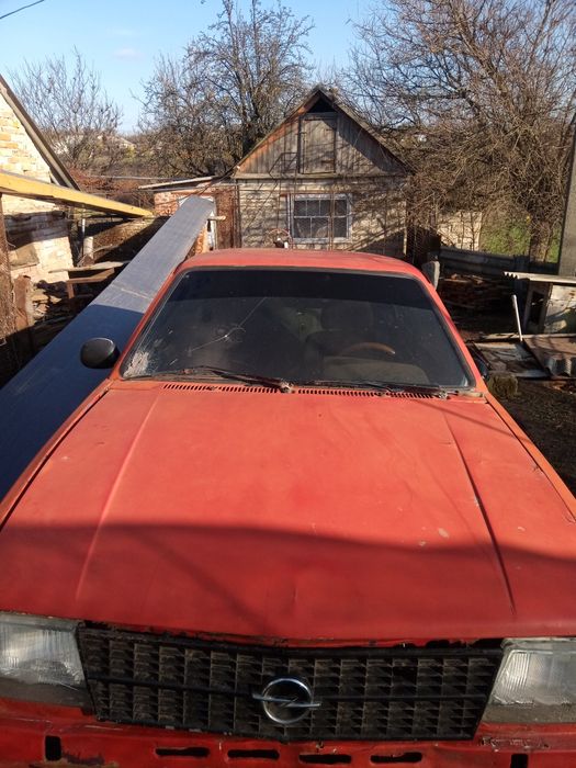 Продам Опель кадет