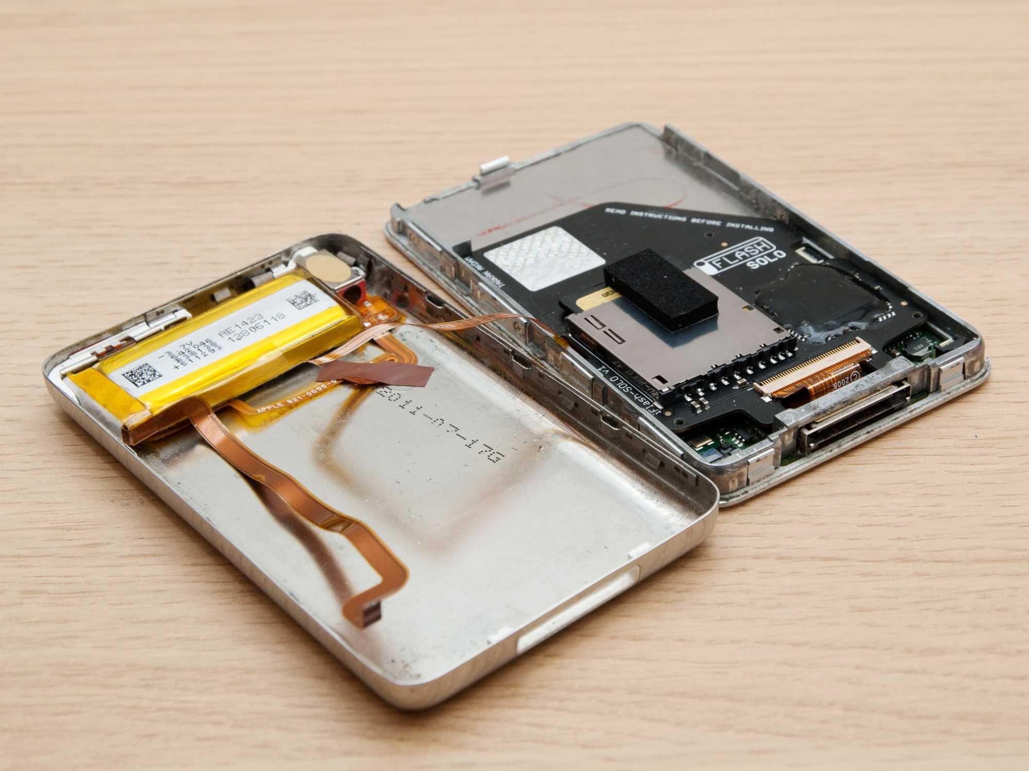 iFlash-Solo адаптер SD для Apple iPod Classic Video 5/5.5/6/6.5/7/7.5