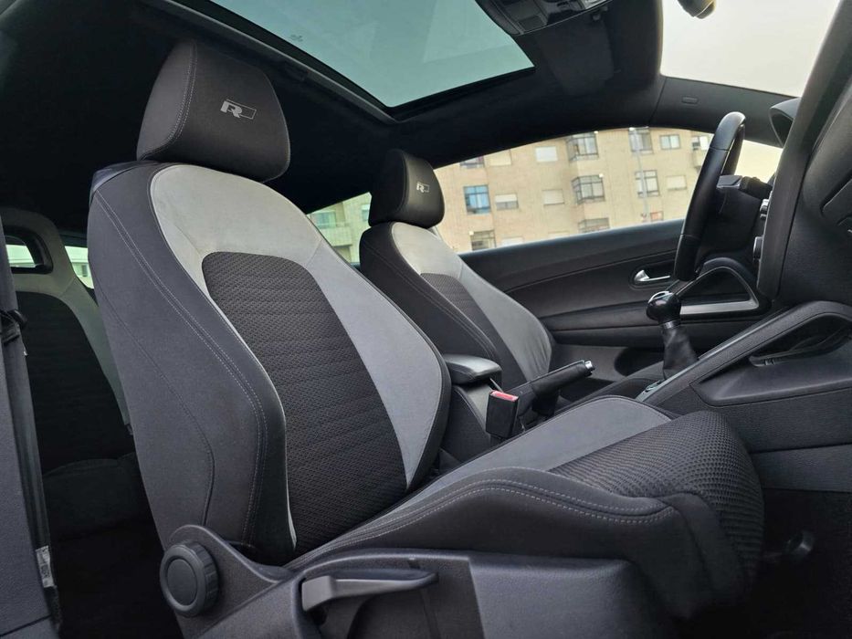 VOLKSWAGEN SCIROCCO R-LINE 2.0TDI 140CV